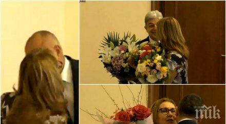 първо пик борисов добра новина приходите горивата премиерът разцелува бъчварова сред куп букети рождения ден обновена