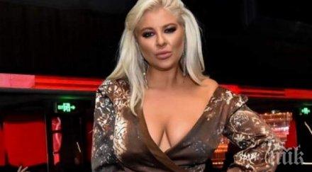 андреа смъкна хонорара 1500 лева