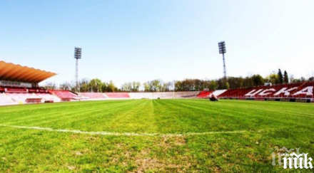 пара армията похвалиха