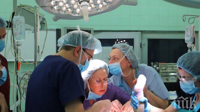 Лекари от ВМА и „Пирогов” оперираха бебе с рядък рак на черния дроб