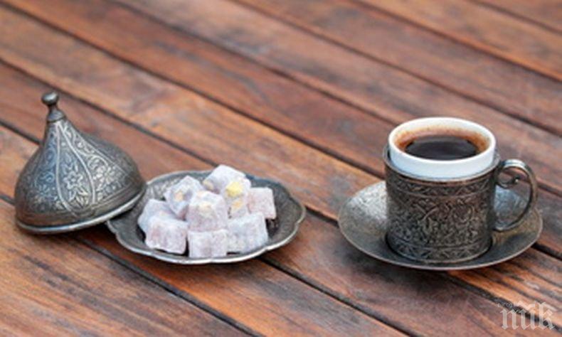 Внимавайте с кафето и чая! Горещите напитки може да докарат рак на хранопровода