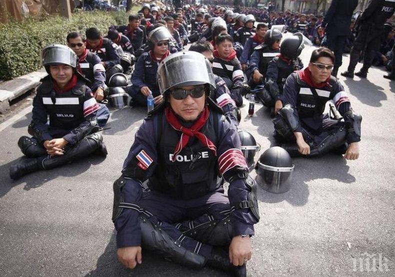 Тайланд праща полицаите си в ... дебелариум