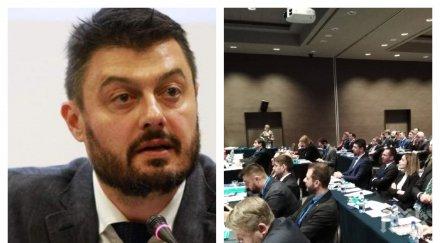 ИЗВЪНРЕДНО В ПИК TV: Николай Бареков събра над 100 лидери, министри и експерти на среща на върха Алианса на консерваторите и реформистите в Европа (ВИДЕО)
