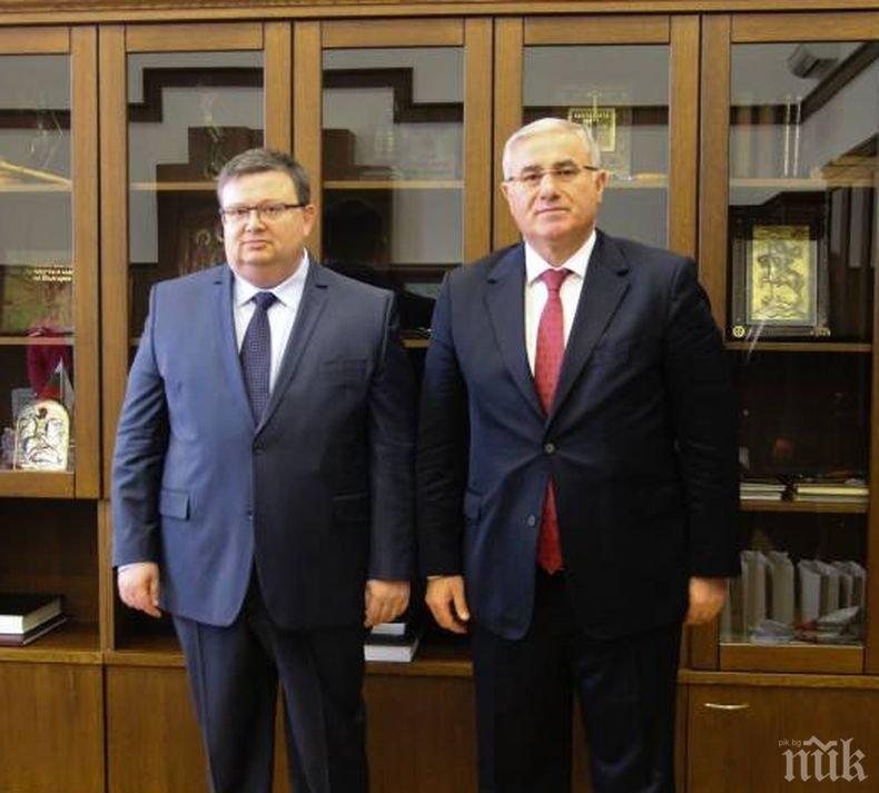 Главният прокурор Сотир Цацаров посреща у нас турския си колега Мехмет Акарджа