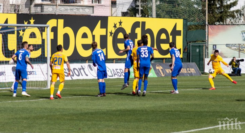 Огромен скандал с отбор от Първа лига?