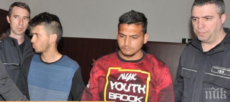 Съдът постанови арест за двамата младежи, гаврили се и убили 53-годишна жена в Харманли