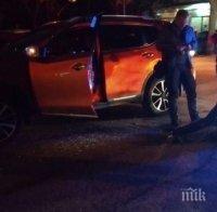 Авокрадецът Пери ползвал приятелката си при ударите: Столичните Бони и Клайд задигнали три коли от висок клас