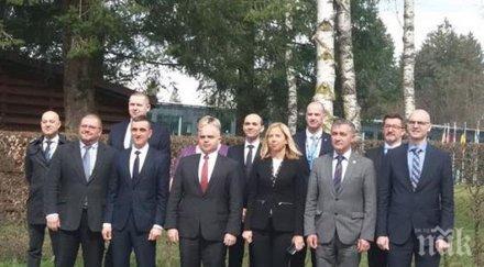 главният секретар ивайло иванов взе участие среща ръководителите полицията държавите залцбургския форум
