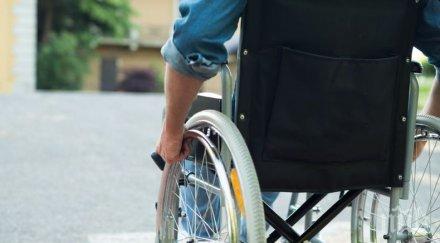 социалните партньори обсъждат задължителната оценка личната помощ хора увреждания