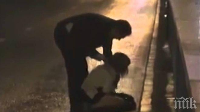 ЦИГАНСКИ РОМАНС: Исус влачи Христина за косата, налетя и на съсед