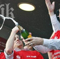 Луис Ван Гаал ще участва в гей парад