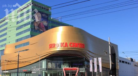 сигнал бомба столичен мол