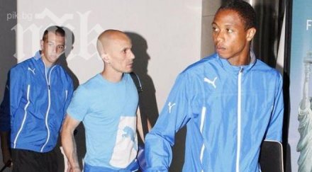 левски изолира правец мача иртиш