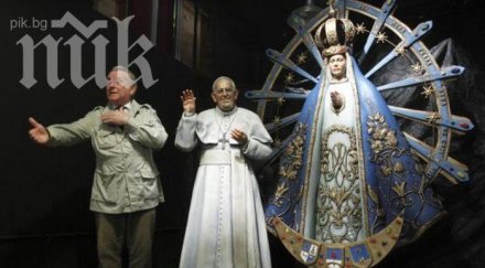 статуя папата стъкло смола издигнаха буенос айрес