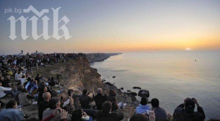 3000 събират джулай морнинг слънчев бряг