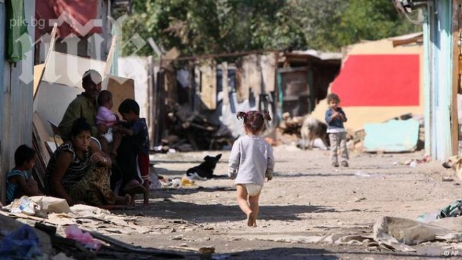 Чешки националисти нападнаха ромски квартал