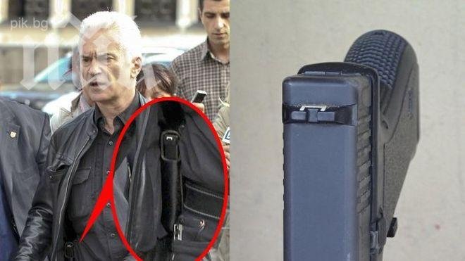 Депутат от Атака: Волен носеше ключодържател, не пистолет!