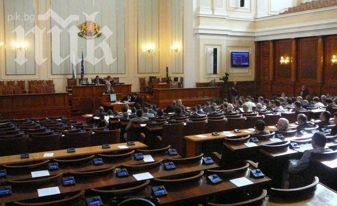 11 министри участват в парламентарния контрол днес