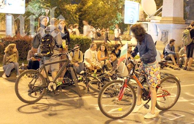 Стартира подписка за сваляне на имунитета на Сидеров