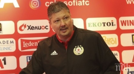 страшен скандал бивш футболен съдия скочи любо пенев