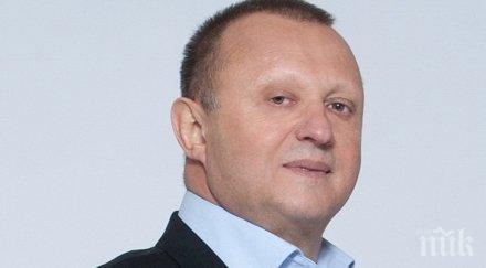 първо пик пламен нунев сяда стола цветанов комисията вътрешен ред