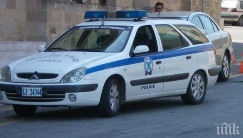 Прибраха в кауша двама хулигани - нападнали ченгета в Атина