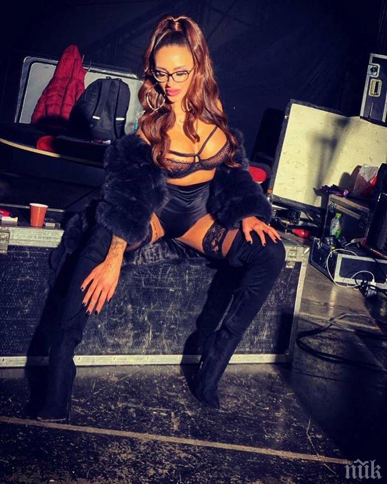 ГОРЧИВО: Виктория Петрова се омъжи тайно! Сексбомбата пази мъжа си като дявол от тамян