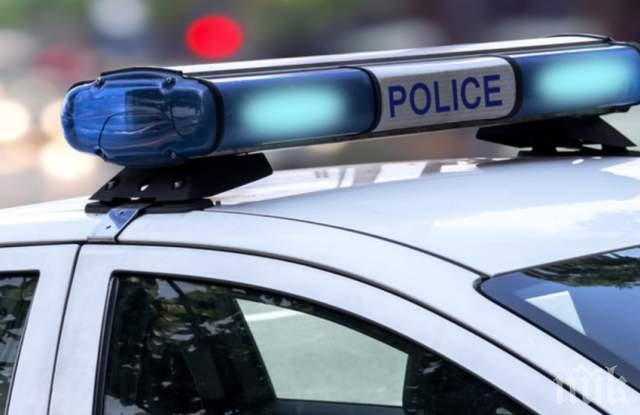 Кола с жена зад волана излетя от пътя в Кресненското дефиле