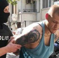 Татуиран „Калашников“ издаде Карчо и аверите му за мелето в „Сакса бийч“