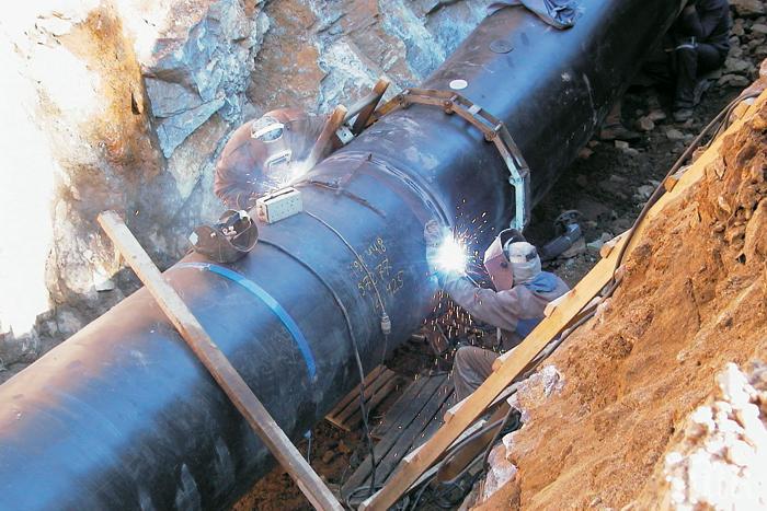 Искра подпали газовопроводно отклонение в „Горна баня”. Размина се на косъм от по-голям инцидент 