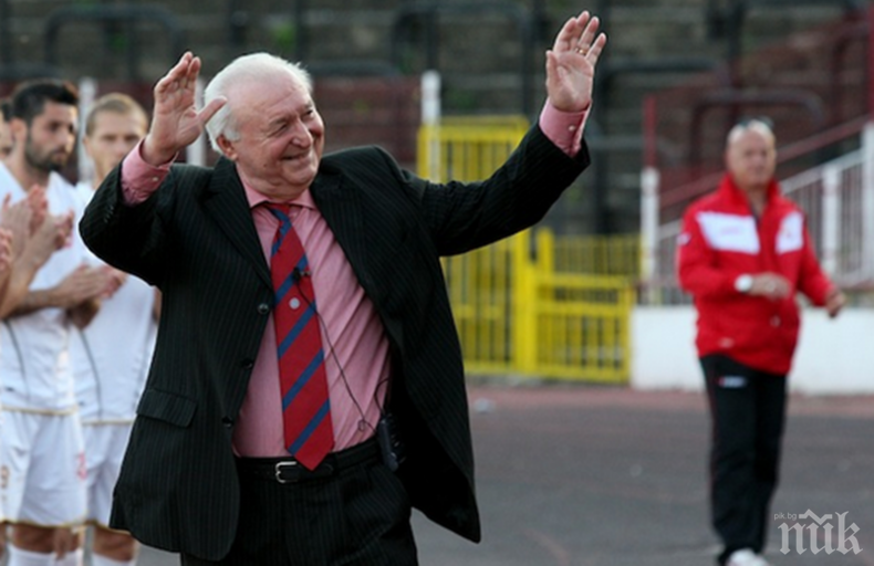 Петър Жеков с тежки думи за Лудогорец и Моци