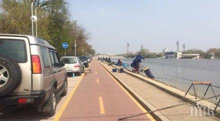 рибари окупираха гребната база пловдив снимки