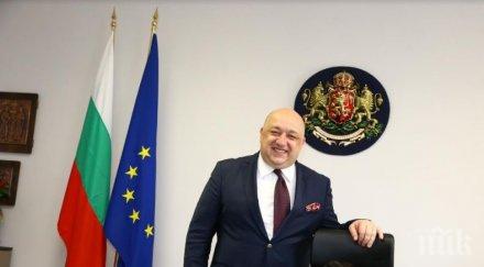 министър кралев подкрепи инициативата ученически лидери министри посланици един ден