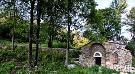 дават млн евро възстановяване манастири църковни храмове