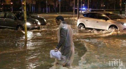 иран евакуира градове села заради наводнения