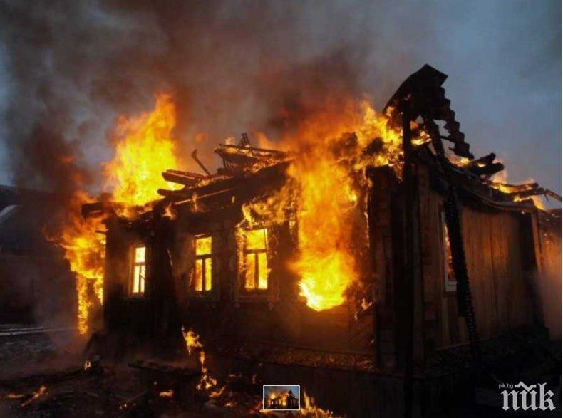 Полицията разследва умишлен пожар в Русе
