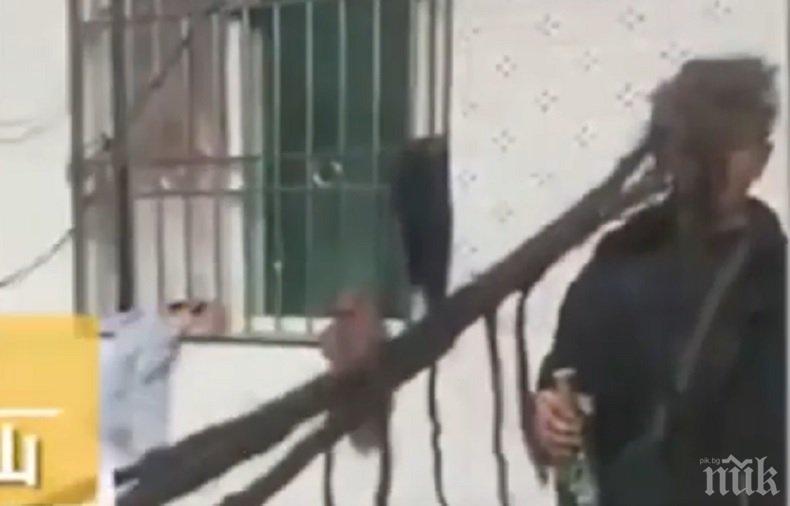 ТАКОВА ЧУДО НЕ СТЕ ВИЖДАЛИ: Китаецът с най-дългата коса в света не се е подстригвал 54 години, за да е здрав (ВИДЕО)