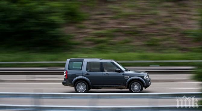 Длъжник се прости с джипа си във Варна