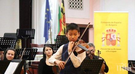 международен конкурс деца изпълнители класическа музика започва перник