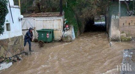 извънредно положение остров крит заради обилните валежи