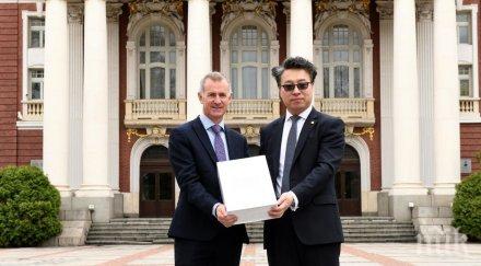 манчестър еърпорт груп подаде оферта концесията летище софия