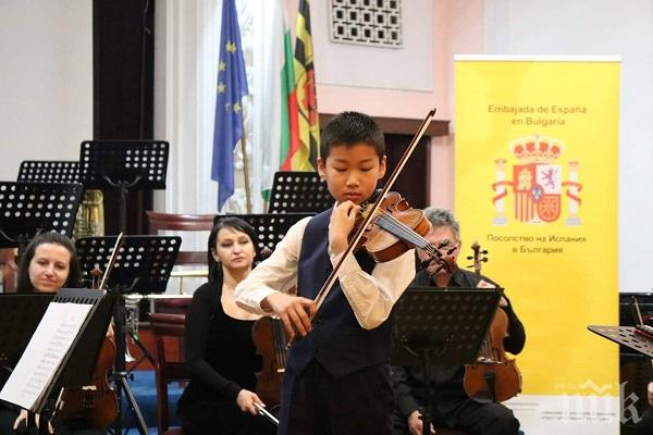 Международен конкурс за деца, изпълнители на класическа музика, започва в Перник