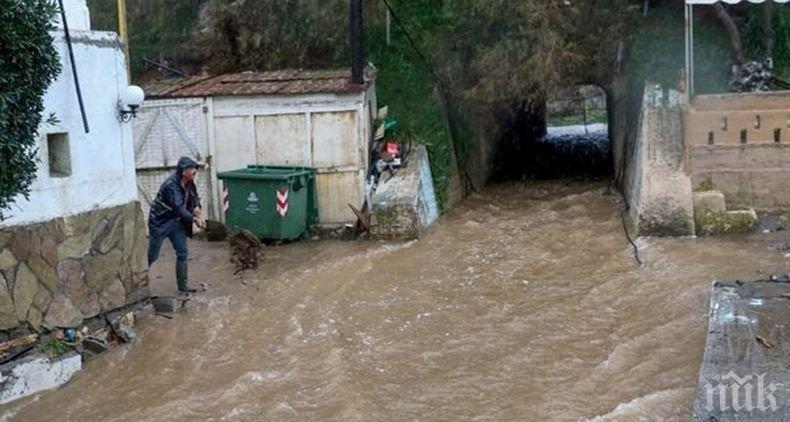 Извънредно положение на остров Крит заради обилните валежи