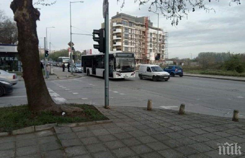 Шофьор наби рязко спирачки, прати кондуктор в болницата
