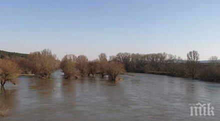 мистериозна смърт марица изхвърли удавена жена тайнствена татуировка полицията моли съдействие