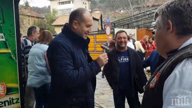 На живо в 13 часа питаме БНТ: Защо мълчите за Румен Радев? Вадим скандален документ...