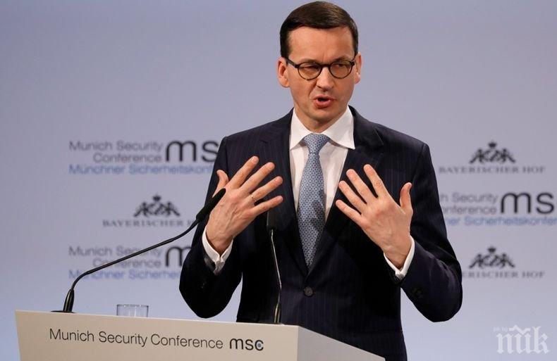 „Независимая газета“: Полският премиер не посети Вашингтон