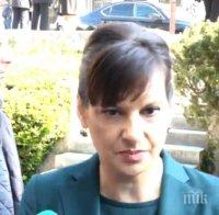 Дариткова: Как БСП ще защитават позицията на България в ЕП, след като Елена Йончева е обвинена в пране на пари