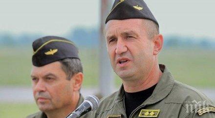 румен радев готви военна диктатура наближава