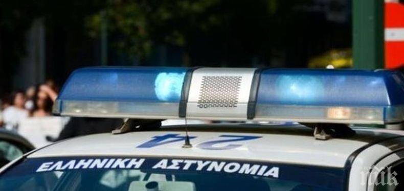 59 нелегални мигранти бяха открити в откраднат български камион в Гърция
